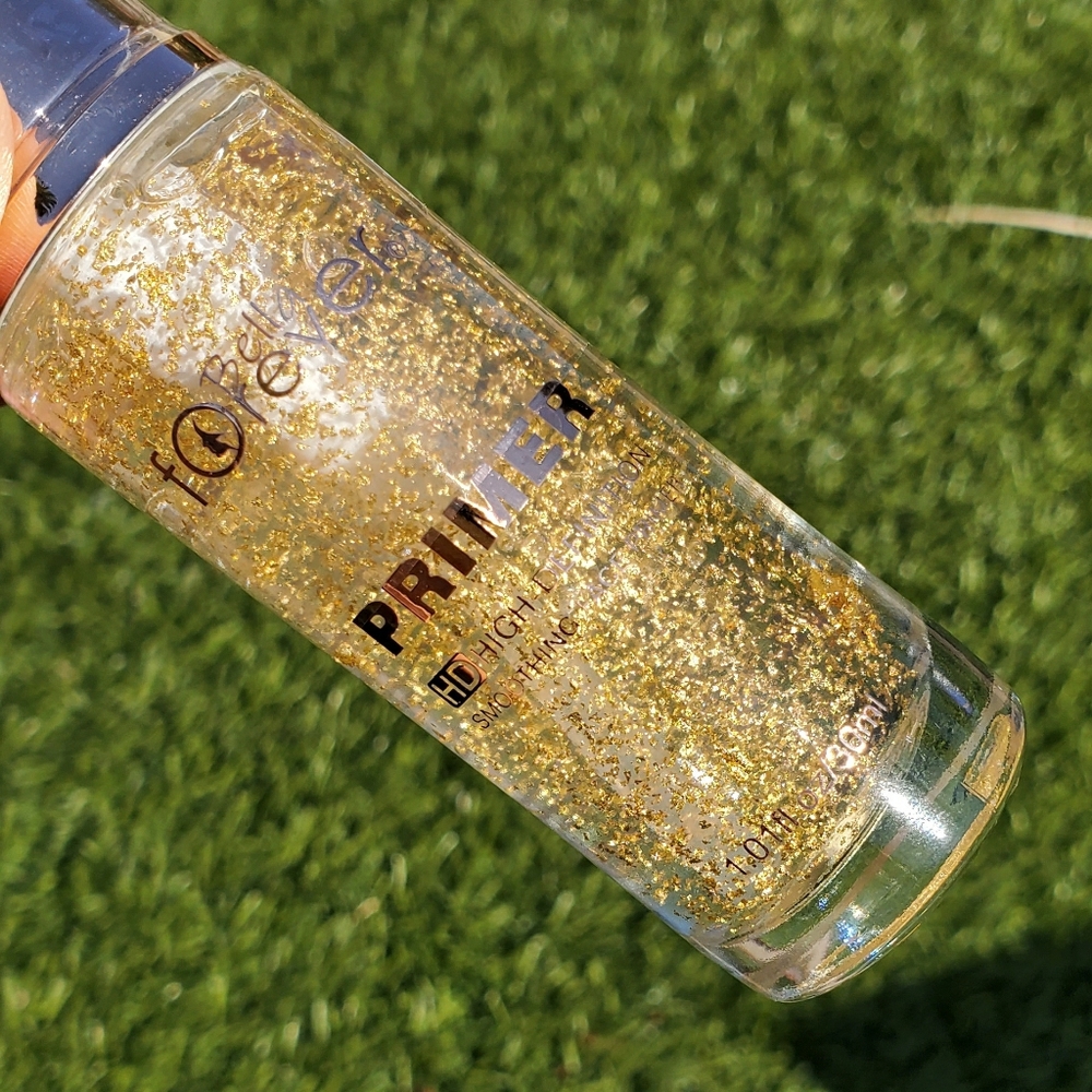 Bella forever 24k gold face primer